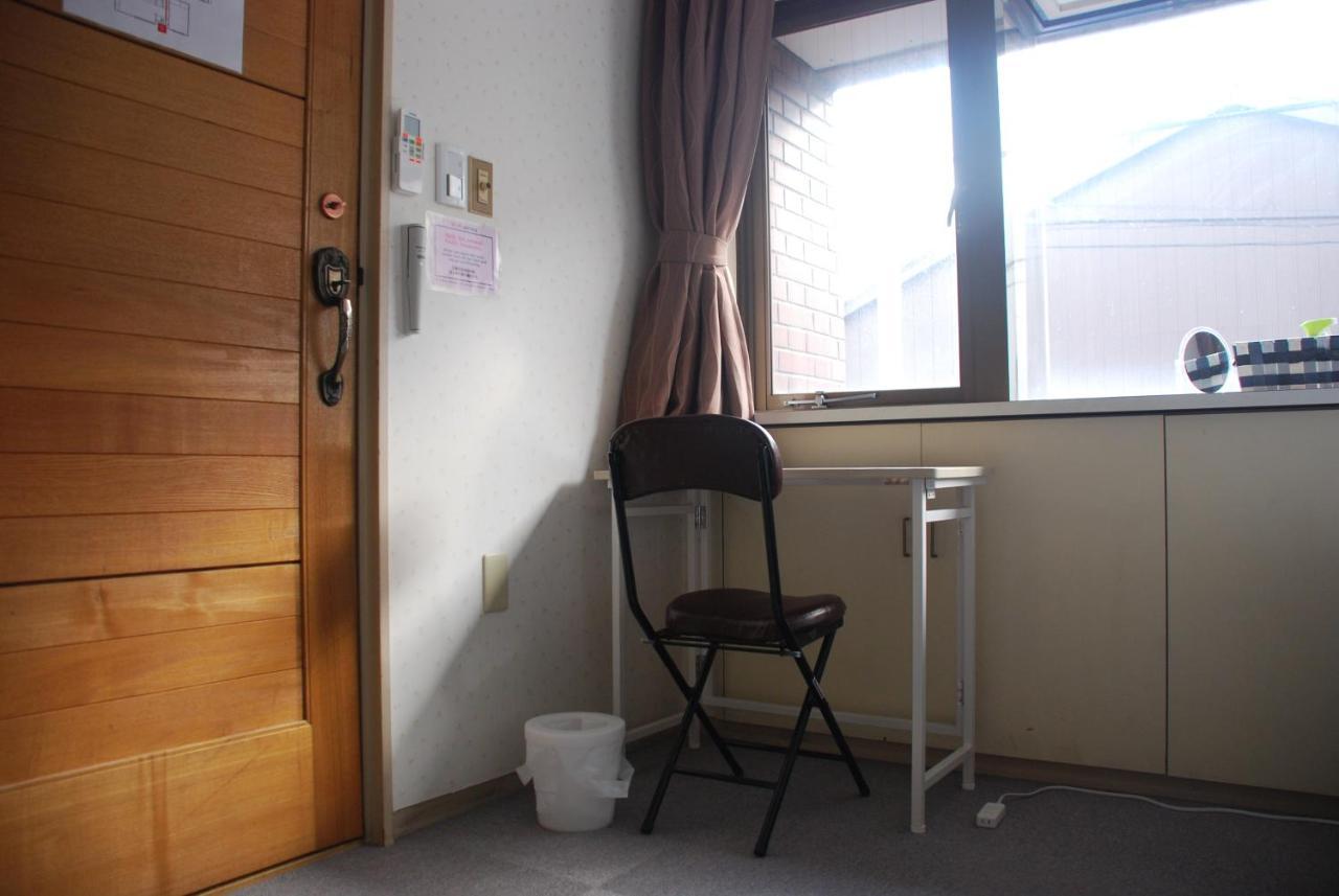 Tiny Guesthouse Umekoji 梅小路 Kyoto Extérieur photo